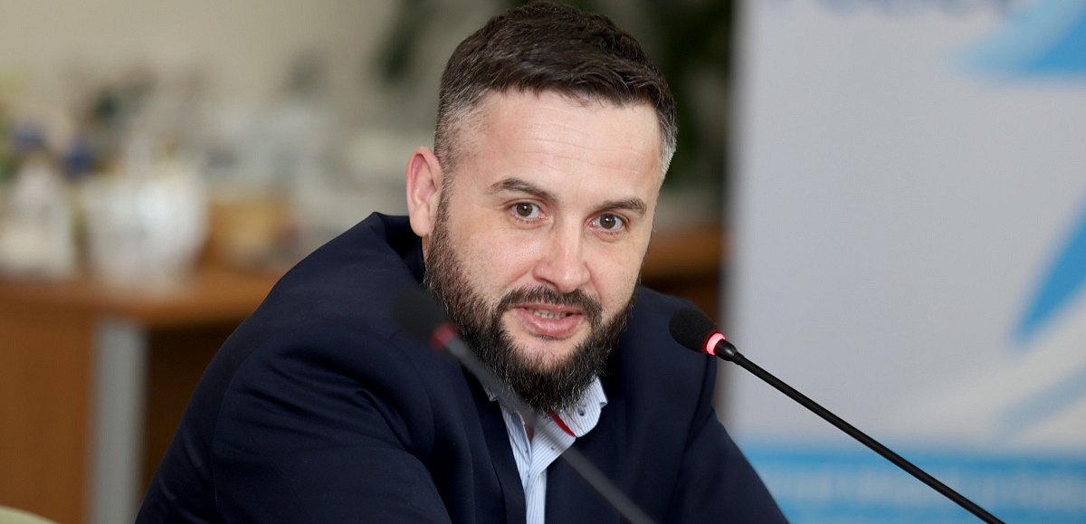 Radny Rady Miejskiej w Policach Andrzej Smoliński