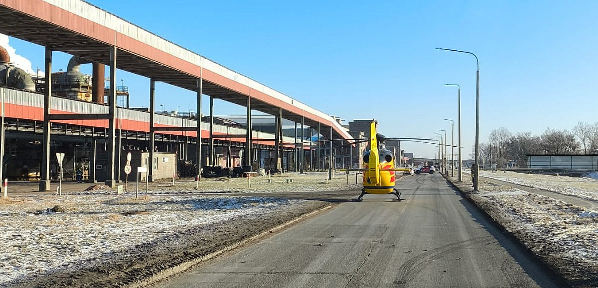 Helikopter Lotniczego Pogotowia Ratunkowego lądował na terenie Zakładów Chemicznych w Policach