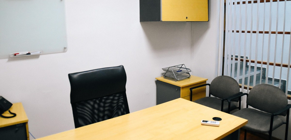 Czy można prowadzić działalność zagraniczną, mając wirtualne biuro w Poznaniu? Praktyczny przewodnik