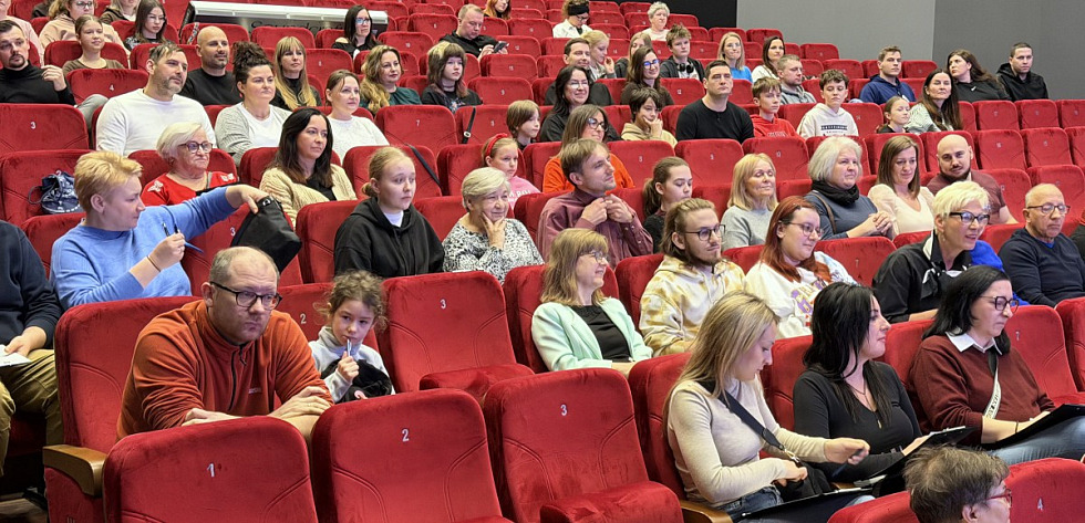 Blisko 80 uczestników zmierzyło się z tekstem I Polickiego Dyktanda