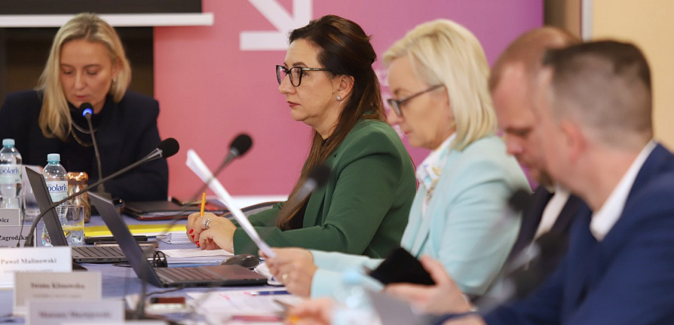 Wójt Gminy Dobra Magdalena Zagrodzka nie zgadza się na transport materiałów niebezpiecznych