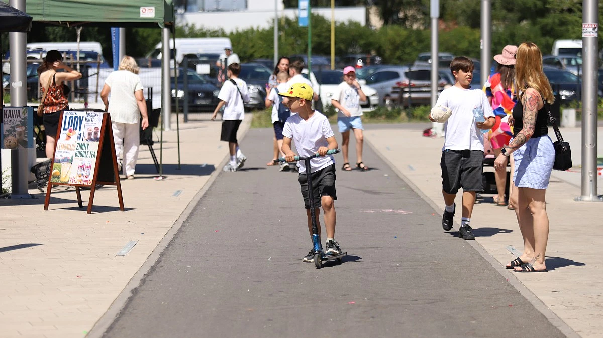Powitanie lata na placu rekreacyjno-sportowym przy ul. Roweckiego w Policach