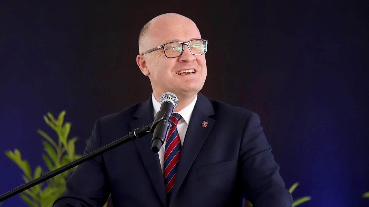Prezydent Szczecina Piotr Krzystek