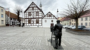 Ratusz w Nowym Warpnie