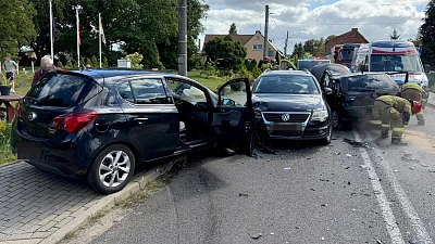 Uciekając przed policją doprowadził do wypadku w Uniemyślu