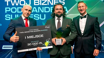 Marcin Ogar, właściciel marki Masar Wędliny z Akademii odbiera nagrodę