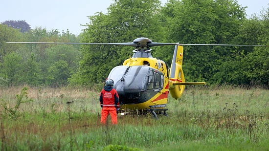 Na miejsce zdarzenia zadysponowano helikopter Lotniczego Pogotowia Ratunkowego