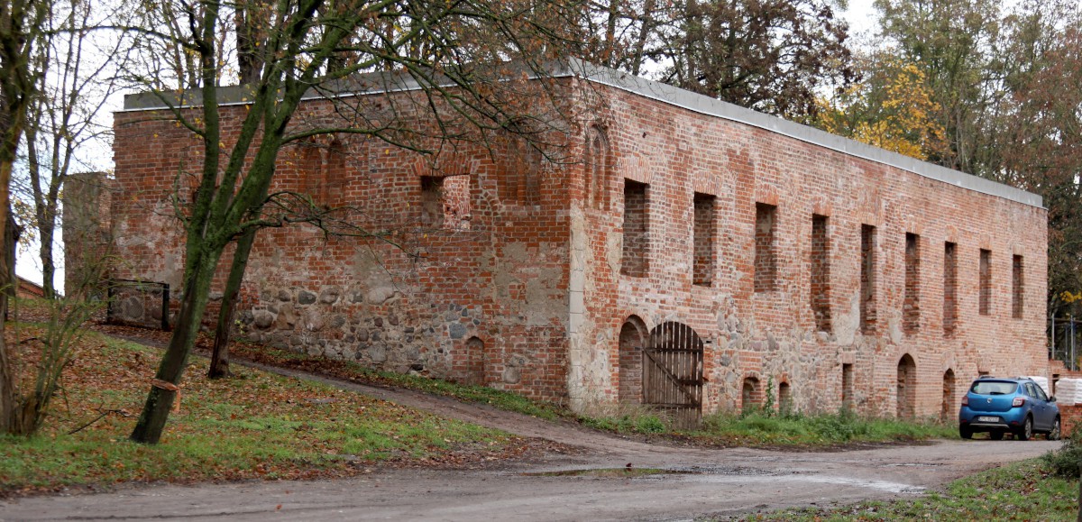 Ruiny Klasztoru Augustiańskiego w Jasienicy