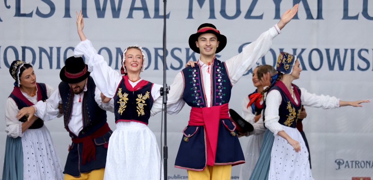 Zespół Pieśni i Tańca "Szczecinianie"