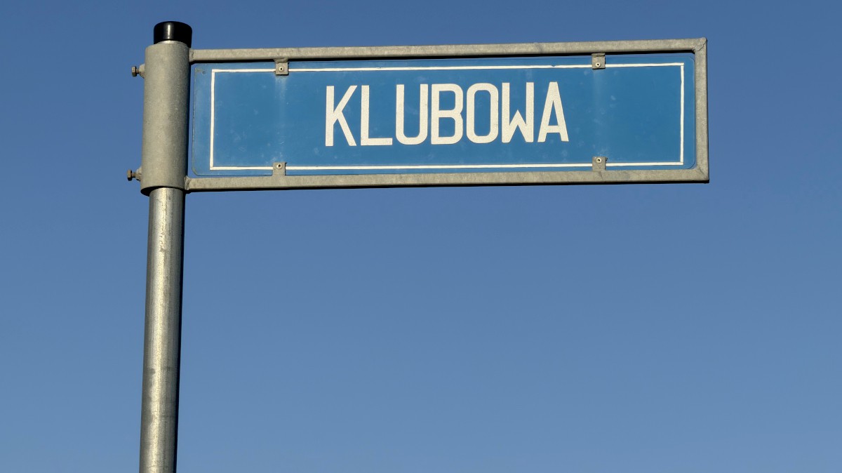 Ulica Klubowa w Skarbimierzycach
