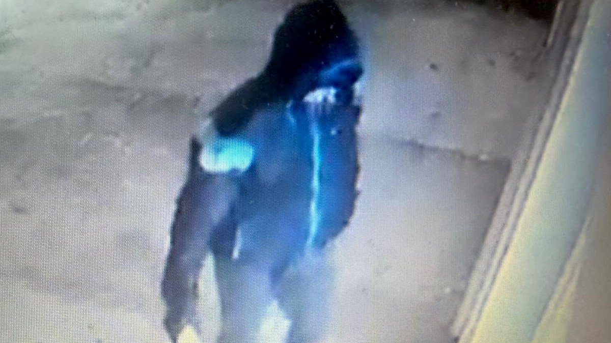 Policja udostępniła wizerunek podejrzanego