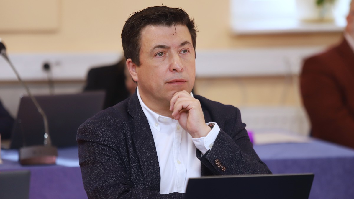 Zastępca wójt Gminy Dobra Paweł Malinowski